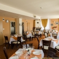 Restaurant Hotel Oxford Timisoara ( sala evenimente mici timisoara - restaurant petrecere craciun timisoara ) 